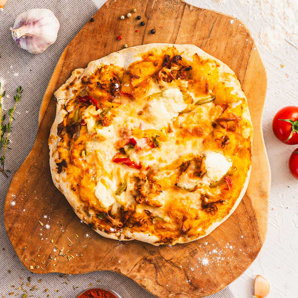 Pinsa Pulled Chicken - exclusieve maaltijden tegen betaalbare prijzen. Alternatief voor je Pizza, eiwitrijk, laag in vet dus zonder schuldgevoel genieten van lekker eten!
