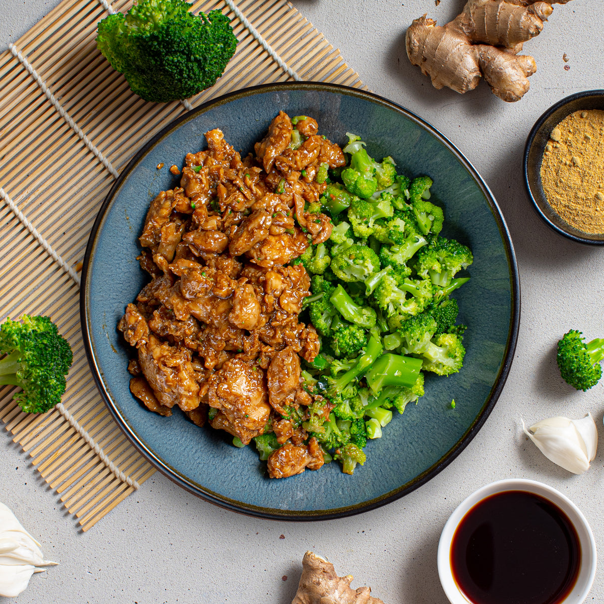 Chicken Teriyaki with broccoli by SportMeals, 350 g, served on a plate
