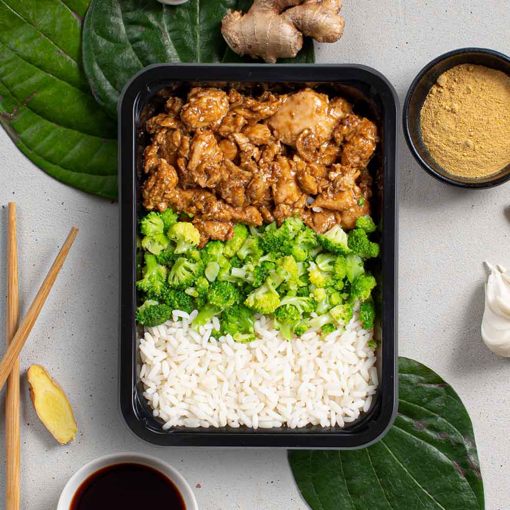 Mealprep maaltijd chicken teriyaki met rijst en broccoli voor droogtrainen