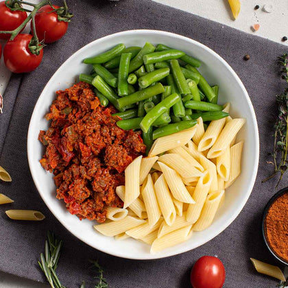 Lekker en verantwoord afvallen doe je met de eiwitrijke pasta beef bolognese van SportMeals