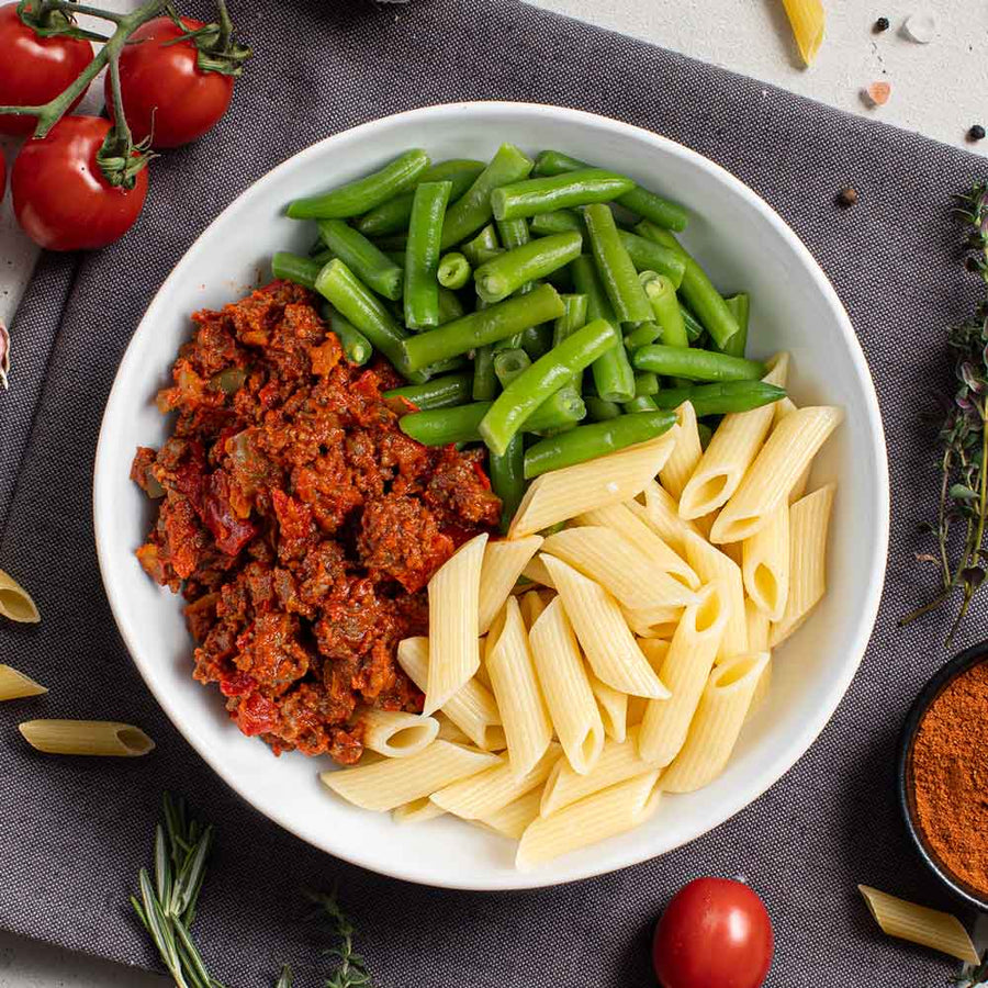 Lekker en verantwoord afvallen doe je met de eiwitrijke pasta beef bolognese van SportMeals